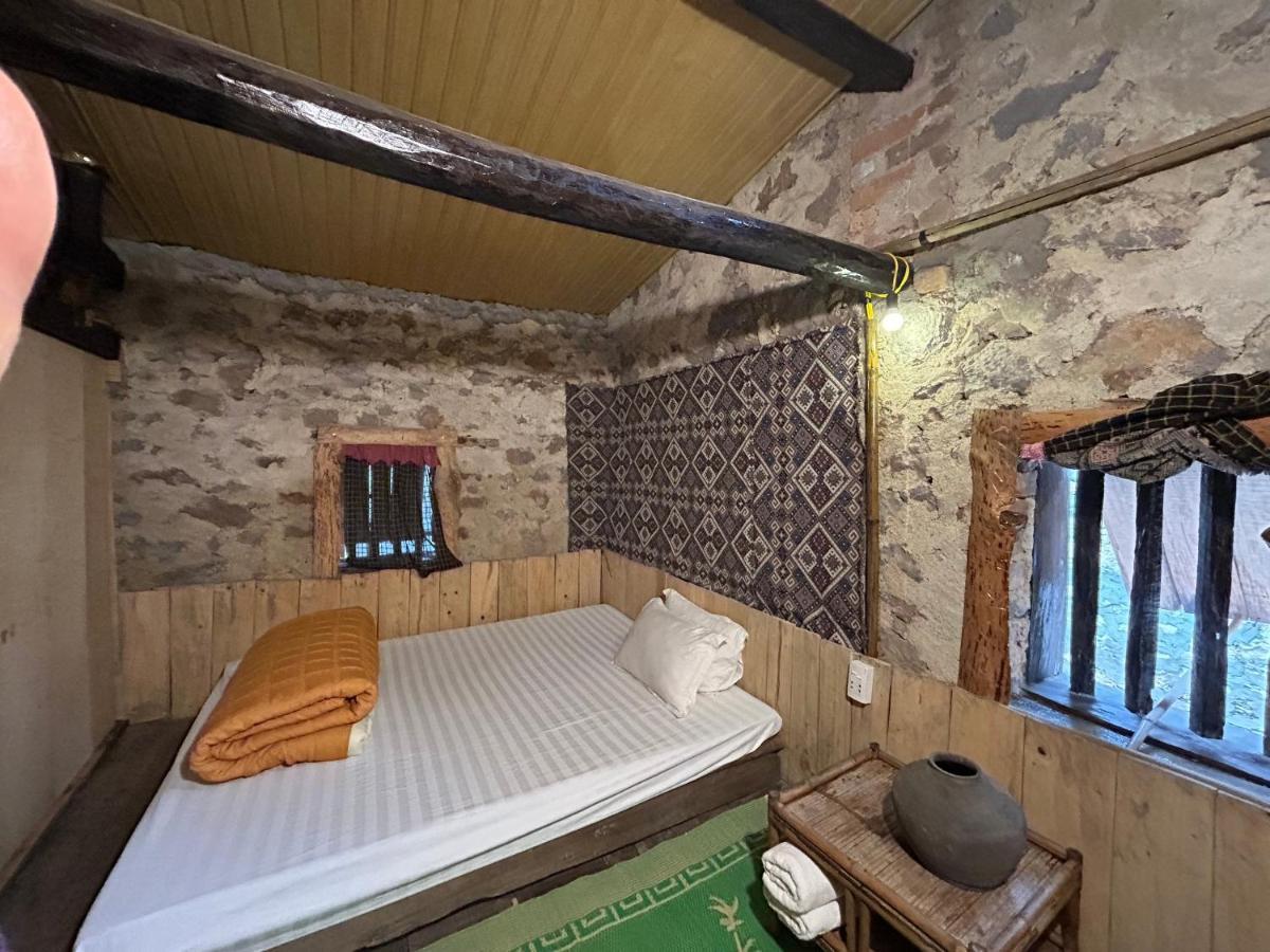 A Sy Ban Gioc Homestay - Lang Da Khuoi Ky Cao Bang Exterior photo