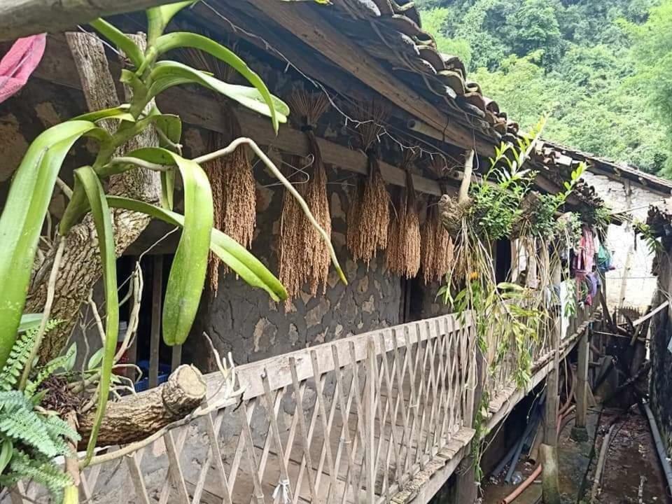 A Sy Ban Gioc Homestay - Lang Da Khuoi Ky Cao Bang Exterior photo